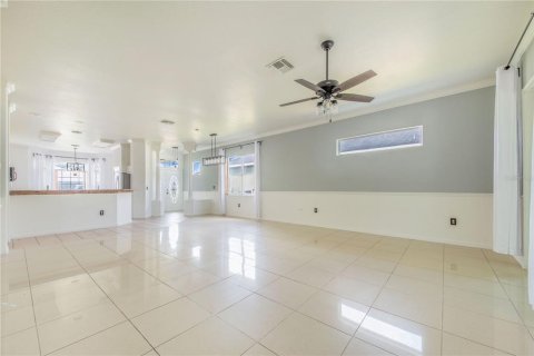 Casa en venta en Haines City, Florida, 3 dormitorios, 171.31 m2 № 2199683 - foto 13