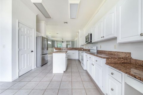 Casa en venta en Haines City, Florida, 3 dormitorios, 171.31 m2 № 2199683 - foto 12