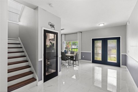 House in Orlando, Florida 4 bedrooms, 205.69 sq.m. № 1871020 - photo 6