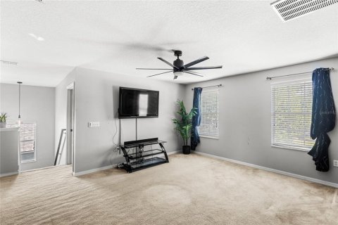 House in Orlando, Florida 4 bedrooms, 205.69 sq.m. № 1871020 - photo 20