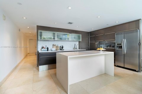 Купить кондоминиум в Майами-Бич, Флорида 3 спальни, 157.93м2, № 1958765 - фото 11