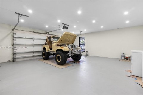 Villa ou maison à vendre à Cutler Bay, Floride: 3 chambres, 178 m2 № 2010876 - photo 29