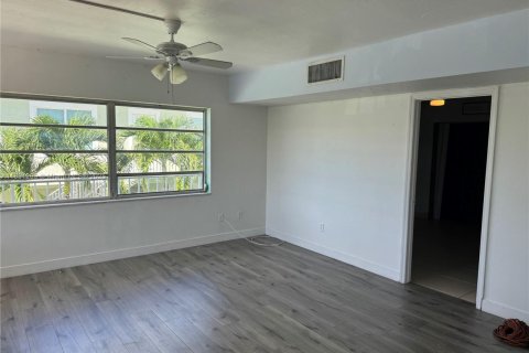 Casa en alquiler en Key Largo, Florida, 2 dormitorios, 204.01 m2 № 1947319 - foto 10