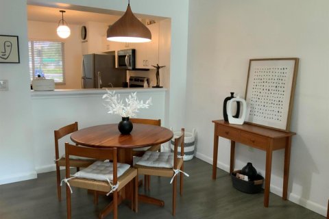 Condo in Tamarac, Florida, 2 bedrooms № 2182063 - photo 5