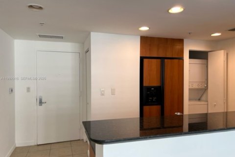 Condo in Miami, Florida  № 2058590 - photo 4