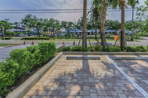 Condo in Clearwater, Florida, 3 bedrooms  № 1916495 - photo 16