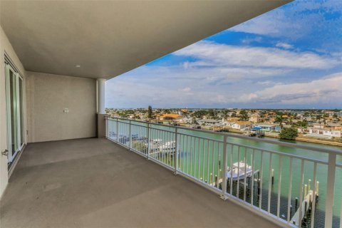 Condo in Clearwater, Florida, 3 bedrooms  № 1916495 - photo 6