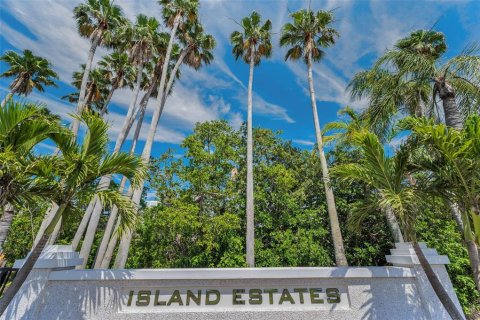 Condo in Clearwater, Florida, 3 bedrooms  № 1916495 - photo 22