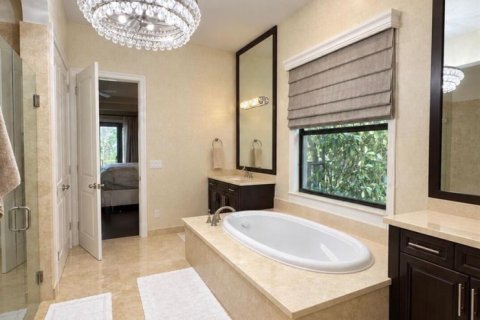 Villa ou maison à vendre à Jupiter, Floride: 7 chambres, 412.49 m2 № 2407324 - photo 8