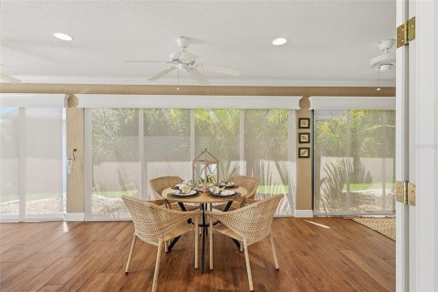 Casa en venta en The Villages, Florida, 3 dormitorios, 195.37 m2 № 2383537 - foto 12