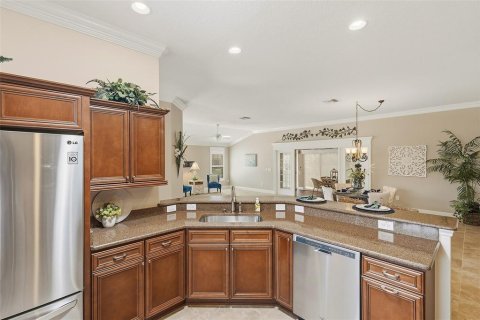 Casa en venta en The Villages, Florida, 3 dormitorios, 195.37 m2 № 2383537 - foto 9