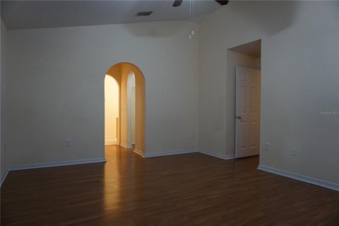 Villa ou maison à louer à Haines City, Floride: 4 chambres, 204.38 m2 № 2427616 - photo 18