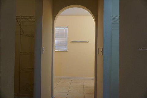 Villa ou maison à louer à Haines City, Floride: 4 chambres, 204.38 m2 № 2427616 - photo 19