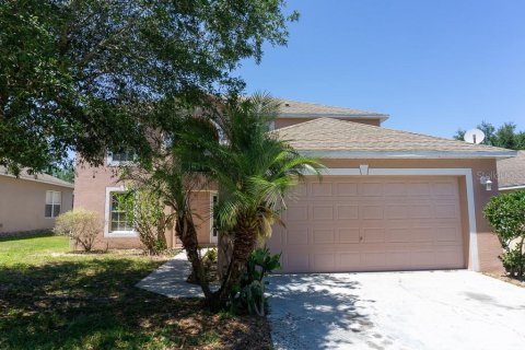 Villa ou maison à louer à Haines City, Floride: 4 chambres, 204.38 m2 № 2427616 - photo 2