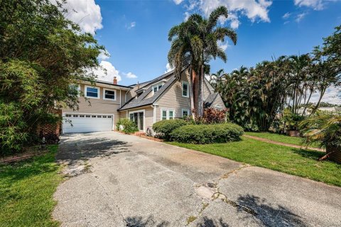 Casa en venta en Saint Petersburg, Florida, 4 dormitorios, 448.53 m2 № 1870133 - foto 5