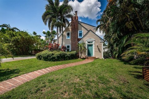 Casa en venta en Saint Petersburg, Florida, 4 dormitorios, 448.53 m2 № 1870133 - foto 4