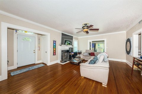 Casa en venta en Saint Petersburg, Florida, 4 dormitorios, 448.53 m2 № 1870133 - foto 13