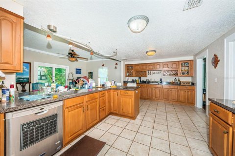 Casa en venta en Saint Petersburg, Florida, 4 dormitorios, 448.53 m2 № 1870133 - foto 17