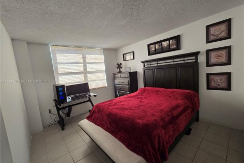 Condominio en venta en Aventura, Florida, 2 dormitorios, 121.05 m2 № 2050697 - foto 13