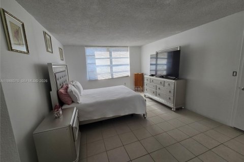 Condominio en venta en Aventura, Florida, 2 dormitorios, 121.05 m2 № 2050697 - foto 9
