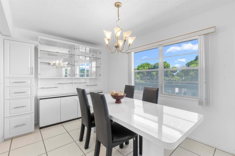 Condo in Deerfield Beach, Florida, 2 bedrooms  № 2242813