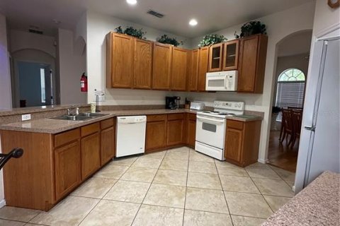 Casa en alquiler en Clermont, Florida, 4 dormitorios, 193.7 m2 № 1840282 - foto 4
