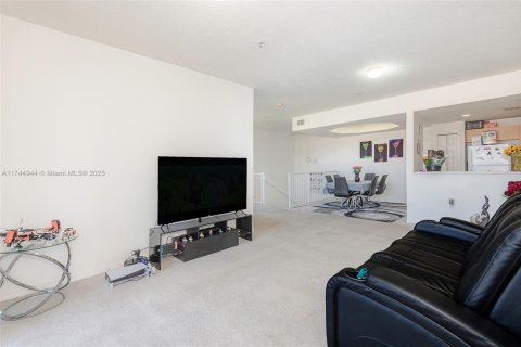 Купить кондоминиум в Дорал, Флорида 3 спальни, 136.01м2, № 1710746 - фото 6