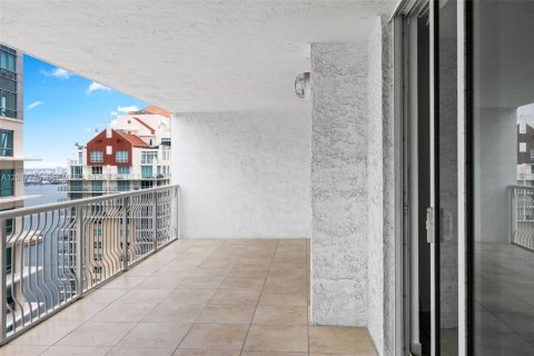 Copropriété à vendre à Miami, Floride: 1 chambre, 75.99 m2 № 2155028 - photo 18