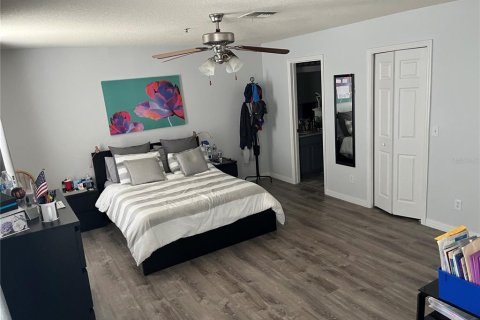 Touwnhouse à louer à Orlando, Floride: 3 chambres, 173.91 m2 № 2424168 - photo 21