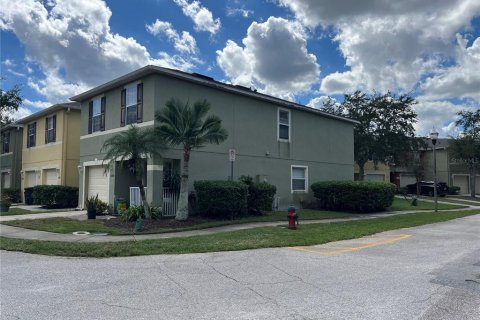 Touwnhouse à louer à Orlando, Floride: 3 chambres, 173.91 m2 № 2424168 - photo 2