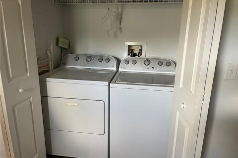 Touwnhouse à louer à Orlando, Floride: 3 chambres, 173.91 m2 № 2424168 - photo 18