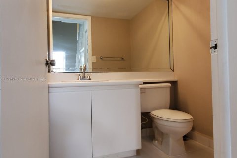 Adosado en alquiler en Weston, Florida, 3 dormitorios, 128.39 m2 № 2009287 - foto 10