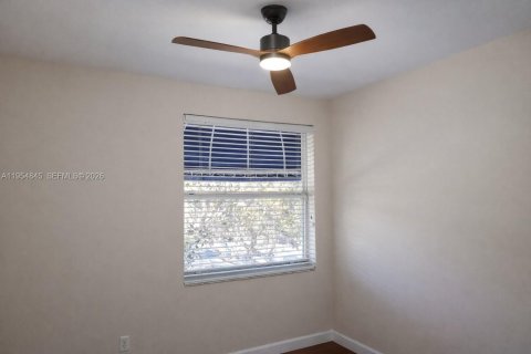 Adosado en alquiler en Weston, Florida, 3 dormitorios, 128.39 m2 № 2009287 - foto 13