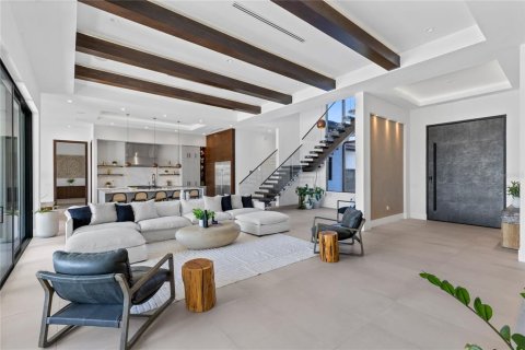 Casa en venta en Orlando, Florida, 6 dormitorios, 655.7 m2 № 2238429 - foto 10