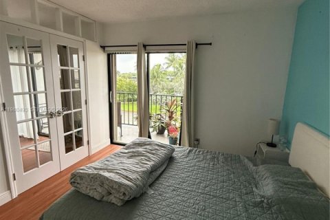 Condominio en venta en Miami Beach, Florida, 2 dormitorios, 82.22 m2 № 2043809 - foto 26