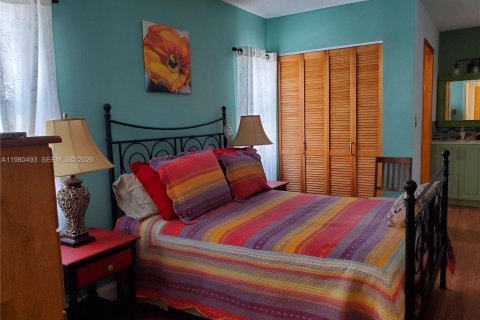 Condominio en venta en Miami Beach, Florida, 2 dormitorios, 82.22 m2 № 2043809 - foto 17