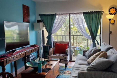 Condominio en venta en Miami Beach, Florida, 2 dormitorios, 82.22 m2 № 2043809 - foto 8