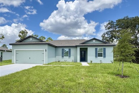 House in Poinciana, Florida 3 bedrooms, 135.92 sq.m. № 2137308