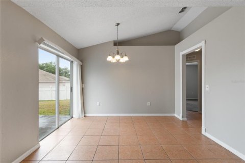 Villa ou maison à vendre à Kissimmee, Floride: 3 chambres, 139.82 m2 № 1591313 - photo 13