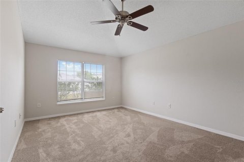 Villa ou maison à vendre à Kissimmee, Floride: 3 chambres, 139.82 m2 № 1591313 - photo 6