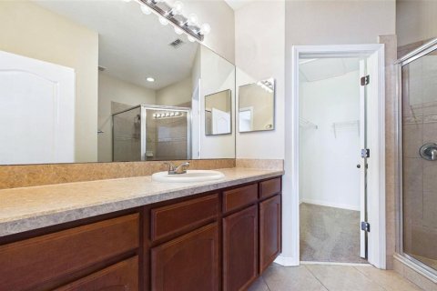 Touwnhouse à louer à Gibsonton, Floride: 3 chambres, 147.53 m2 № 2113497 - photo 18