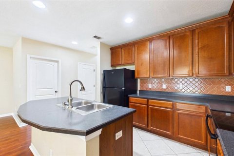Touwnhouse à louer à Gibsonton, Floride: 3 chambres, 147.53 m2 № 2113497 - photo 8