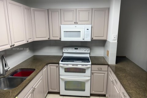 Townhouse in West Palm Beach, Florida 2 bedrooms, 114.83 sq.m. № 2066157 - photo 19