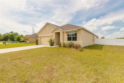 House in Ocala, Florida 3 bedrooms, 155.15 sq.m. № 1723518 - photo 33