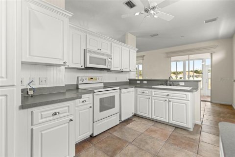 Villa ou maison à vendre à Ocala, Floride: 3 chambres, 137.96 m2 № 2098213 - photo 15