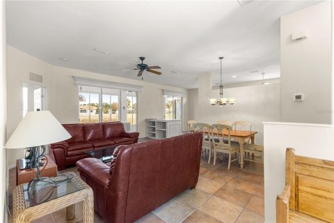 Villa ou maison à vendre à Ocala, Floride: 3 chambres, 137.96 m2 № 2098213 - photo 29