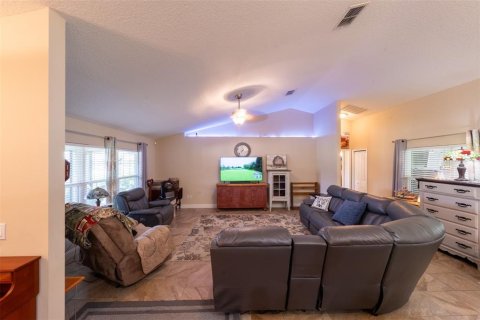 Casa en venta en Summerfield, Florida, 3 dormitorios, 167.5 m2 № 1778231 - foto 12