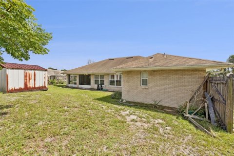 Villa ou maison à vendre à Deltona, Floride: 4 chambres, 195.09 m2 № 2285368 - photo 20