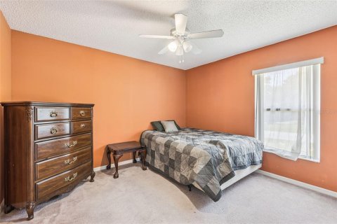 Villa ou maison à vendre à Deltona, Floride: 4 chambres, 195.09 m2 № 2285368 - photo 10