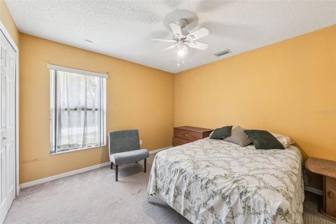 Villa ou maison à vendre à Deltona, Floride: 4 chambres, 195.09 m2 № 2285368 - photo 9